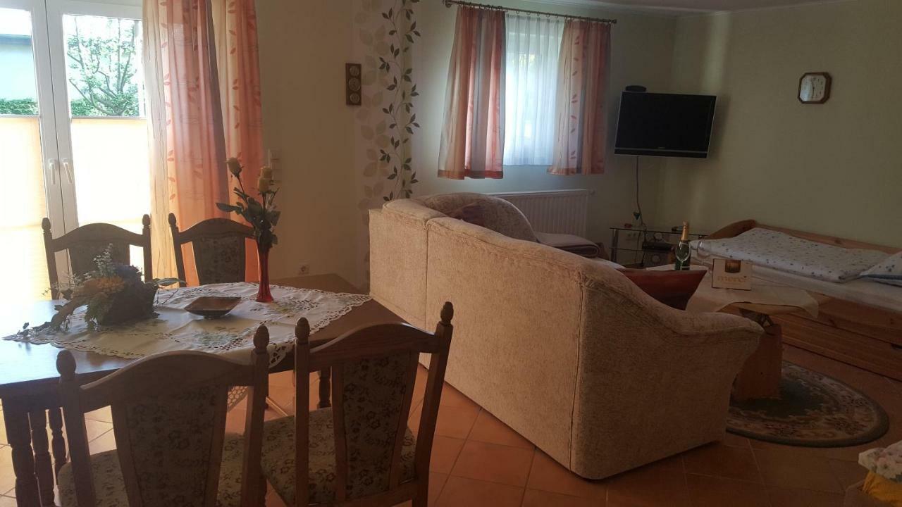 Ferienwohnung "Am Fechtertor- Eingang Zum Schlosspark" Putbus Zewnętrze zdjęcie